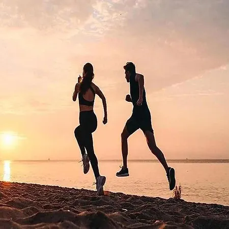 Holiday Studio Near The Beach, Sarbinowo Appartement